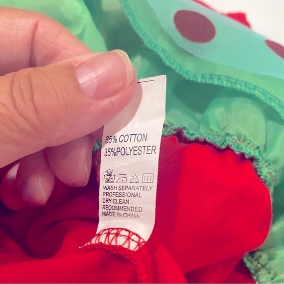 NWOT Chuya Christmas Dress. Size 2T - Picture 6 of 6